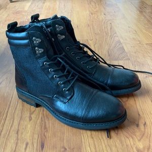 Black J75 Garrison boots size 12